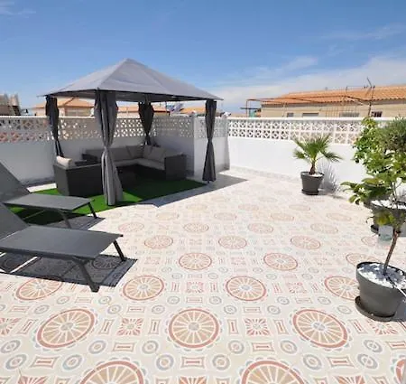 Feriehus Bungalow Casa Blanca