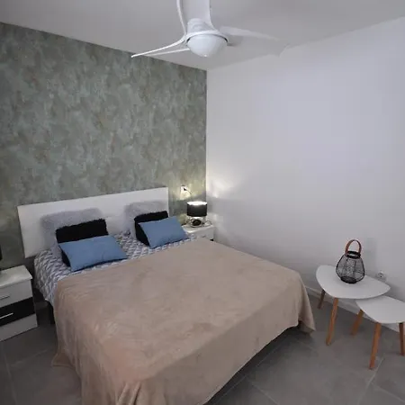Bungalow Casa Blanca Feriehus *